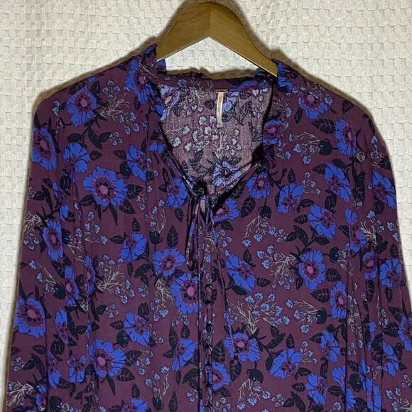 Free People Plum Purple Blouse Blue Floral Tunic Bell Sleeves Boho Size L - Picture 2 of 9